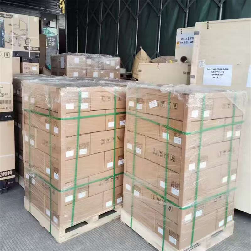 平安区博湖县：物流专线的高效货运之旅